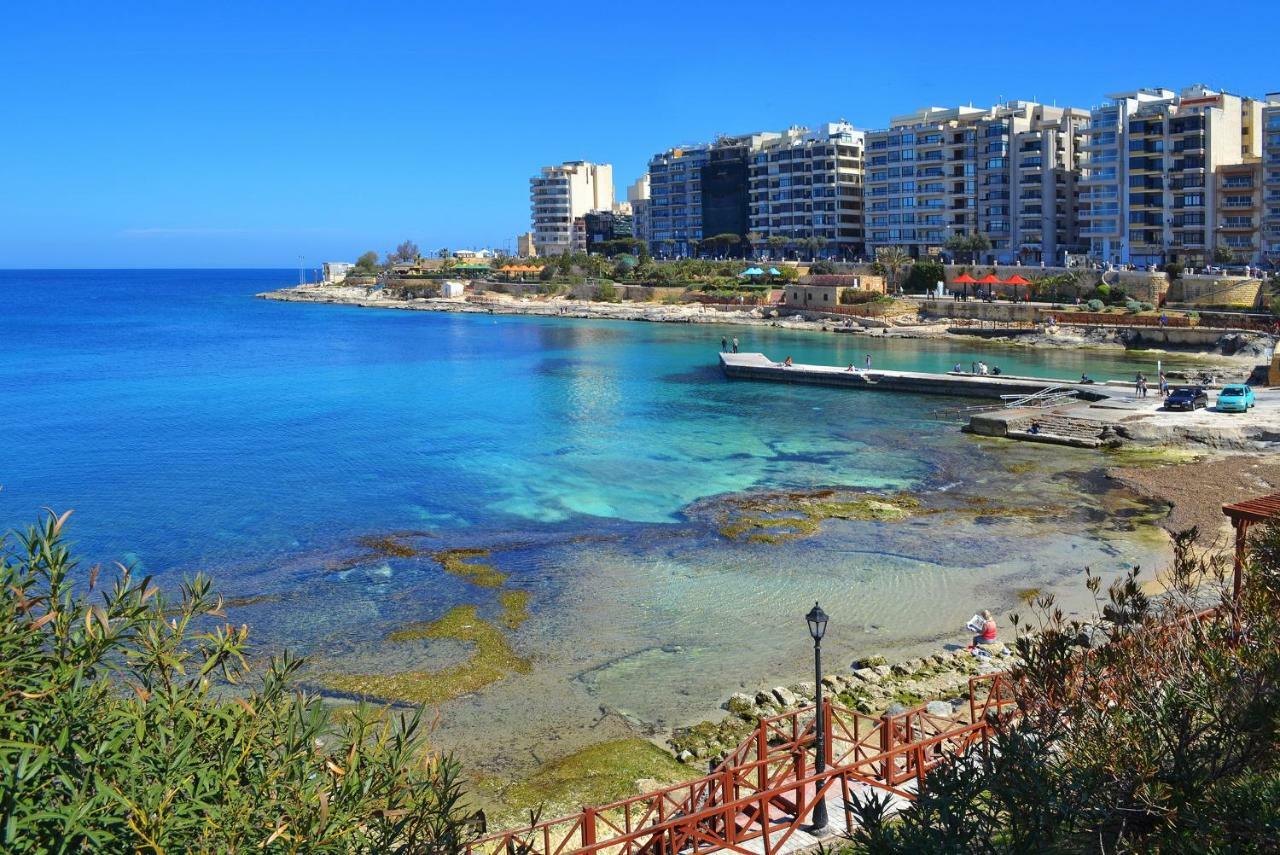 Modern Apartment Just Off The Promenade Sliema Exterior photo
